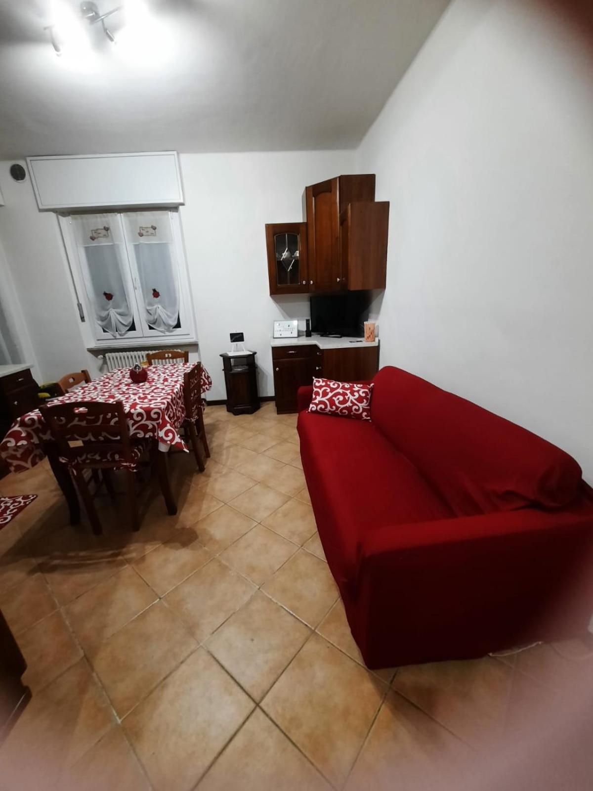 Casa Vacanze Le Coccinelle Nizza Monferrato Eksteriør billede